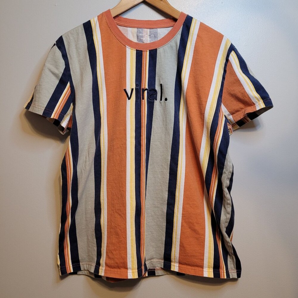 XL Rue 21 Women's Viral Embroidered Short Sleeve Orange Blue Stripes Cotton